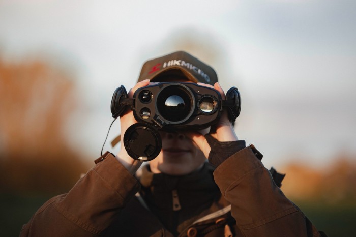 WIN A: HIKMICRO Raptor RQ50L 640x512 12um 20mK 50mm F0.9 Thermal Fusion Optical IR LRF Binocular OR £2000 Store Credit