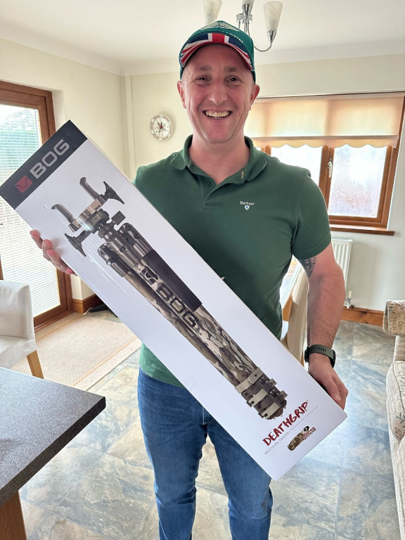 WIN A: BOG Deathgrip Aluminium Shooting Tripod - Mossy Oak Bottom Land