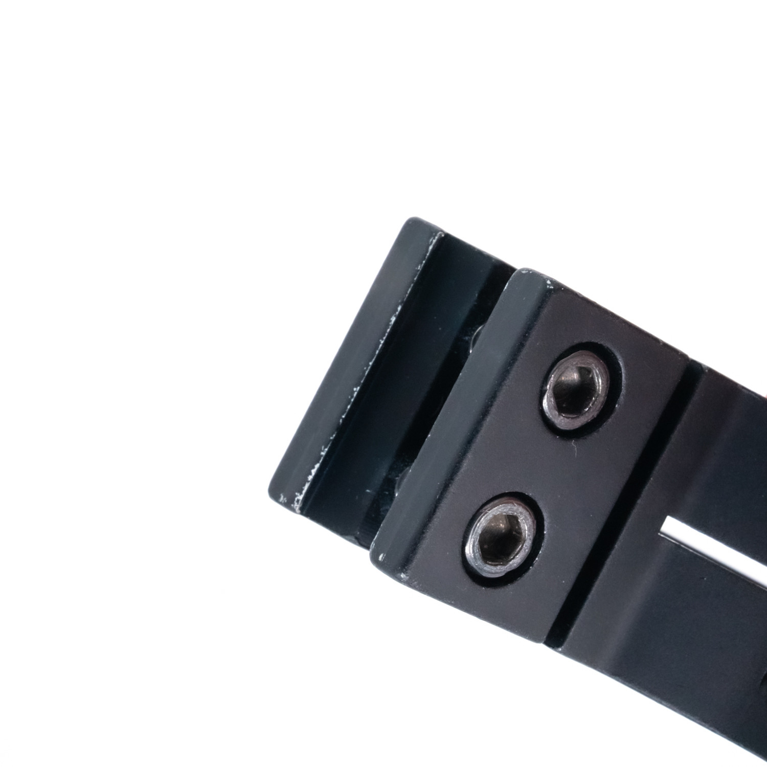 Ex-Demo BKL-301 30mm 2 Piece Double Strap Medium Dovetail Scope Rings - EXD25054