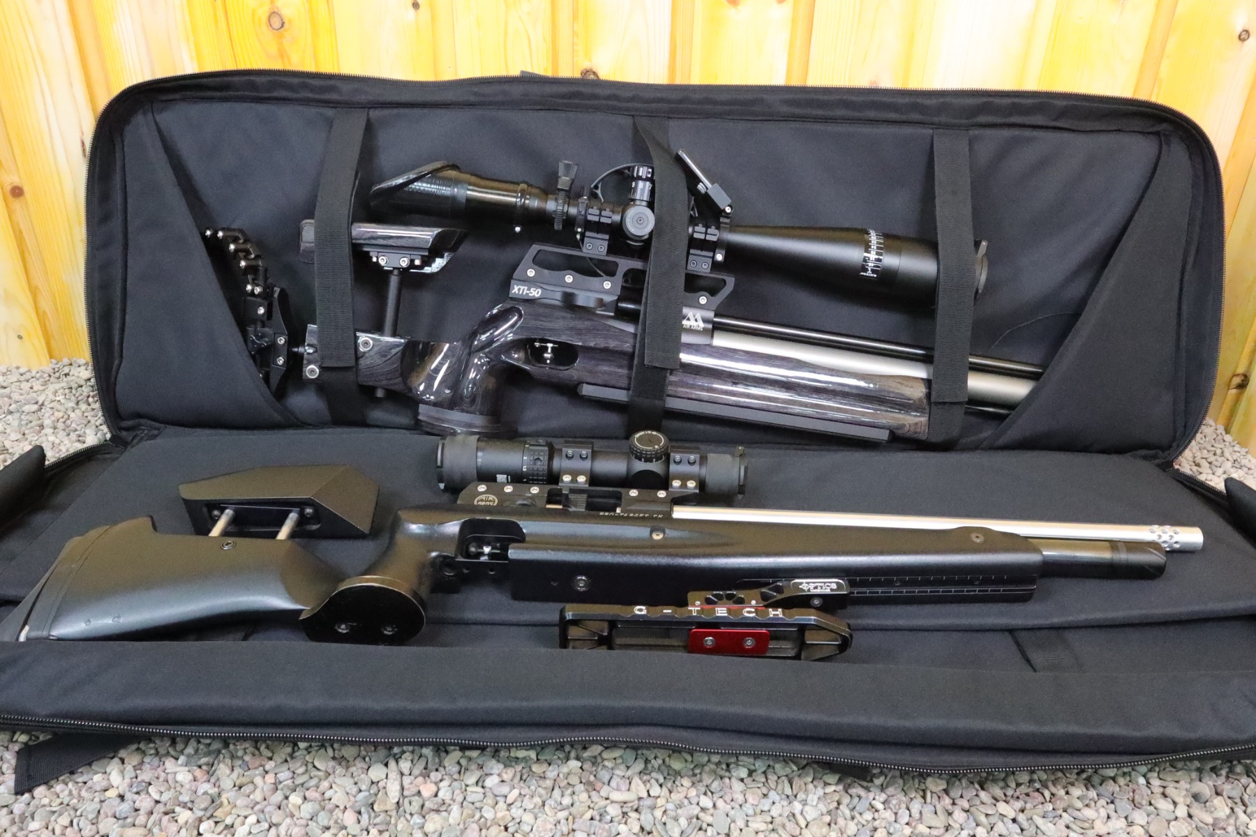 WIN A: ELLTECH Arida FT 48.5" Field Target Drag Bag with Free Rain Cover - Black