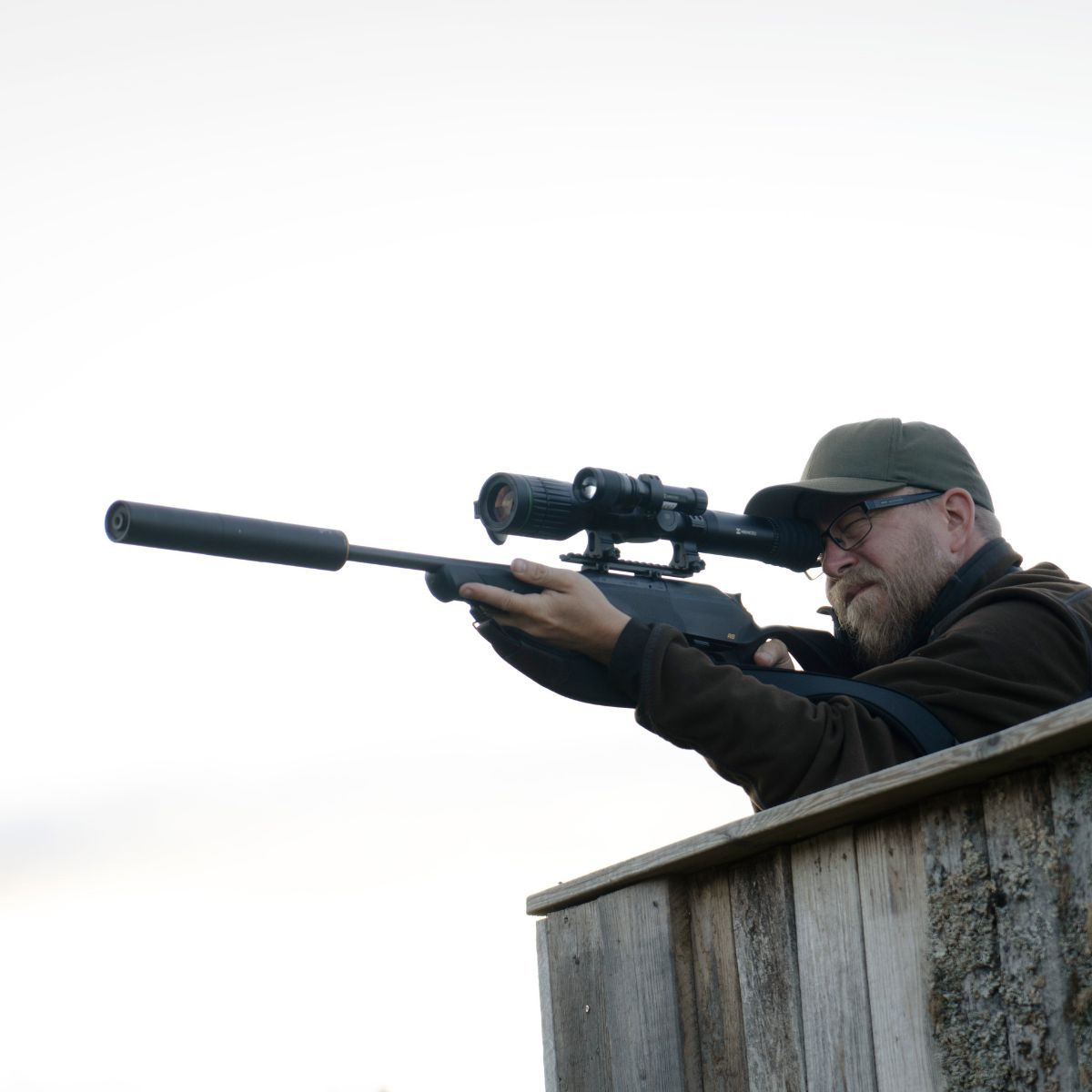 HIKMICRO ALPEX A50T Day & Night Riflescope with 850nm IR Illuminator