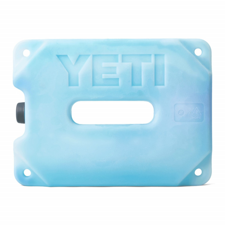 YETI Cool Box Clear Ice Block - 4lb / 1.8kg