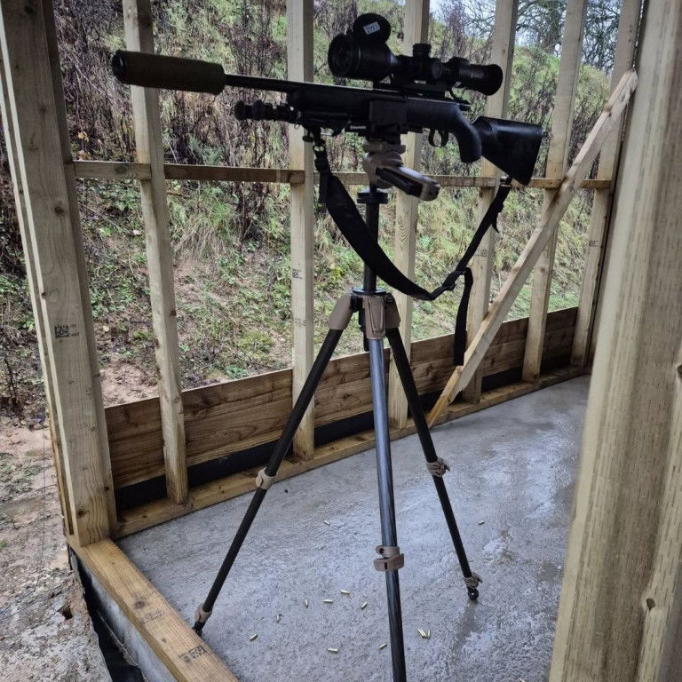 WIN A: Manfrotto ALPHA S.H.O.T. Carbon Grip PRO Kit