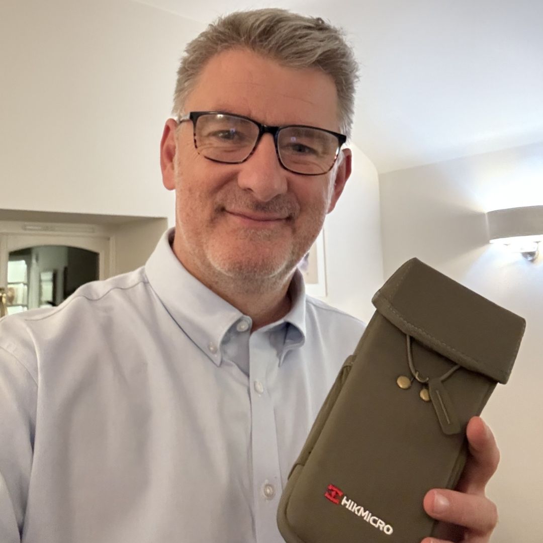 WIN A BUNDLE: HIKMICRO Falcon FQ50 2.0 Hand Held Thermal Imager Monocular + 2x HIKMICRO M15 4G Trail Cameras