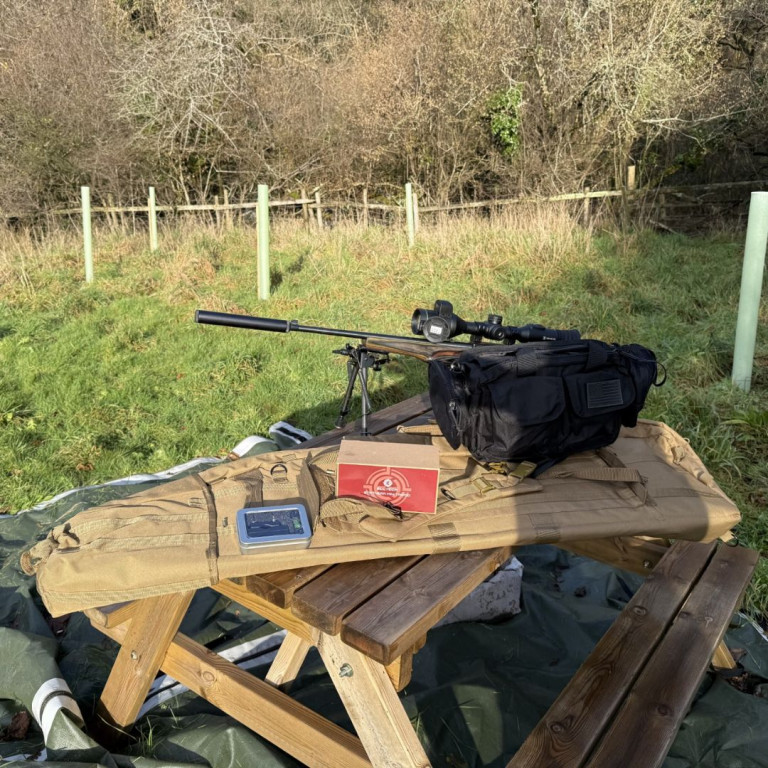 WIN A BUNDLE: ELLTECH ARIDA Drag Bag + Reticle Levelling Tool + Stathera Mini Tripod + KURO Range Bag with 2x Molle Pockets