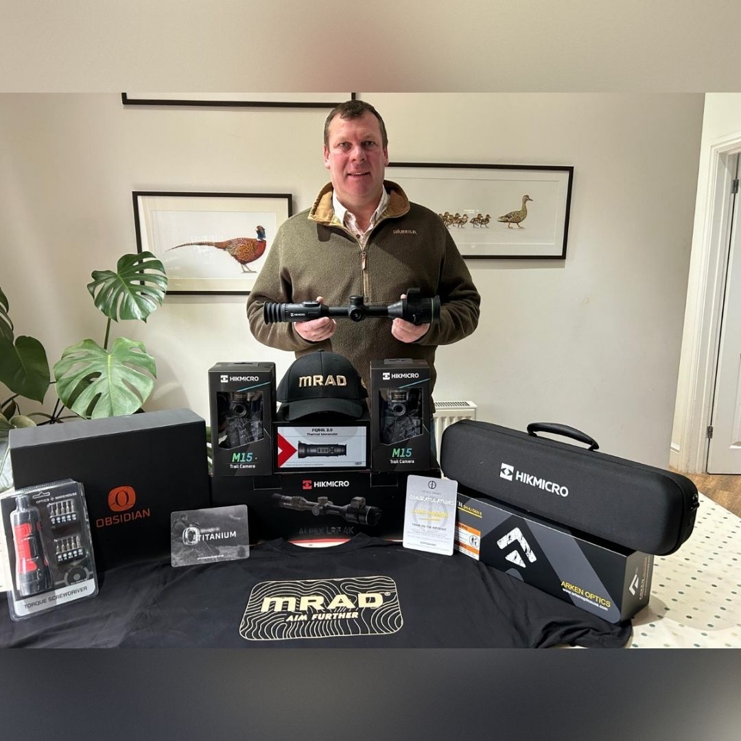 WIN A: DAY & NIGHT BUNDLE OR £2500 CASH ALTERNATIVE