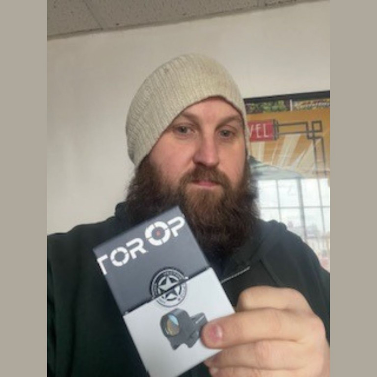 WIN A: Vector Optics Frenzy 1x20x28 RD (VT) Weaver/Picatinny Red Dot Sight