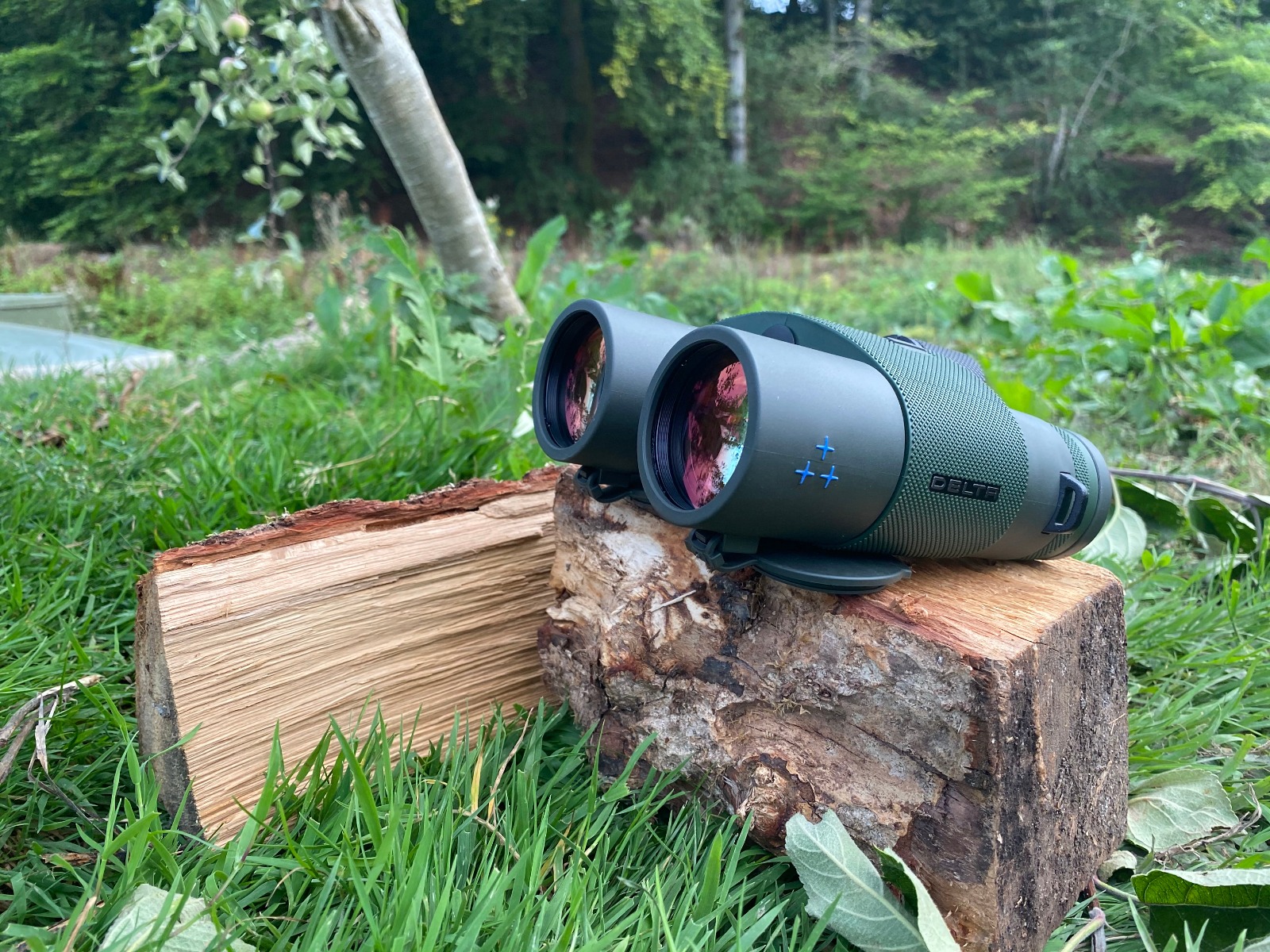 WIN A: Delta Titanium RF 9x45 HD Laser Rangefinding Binoculars