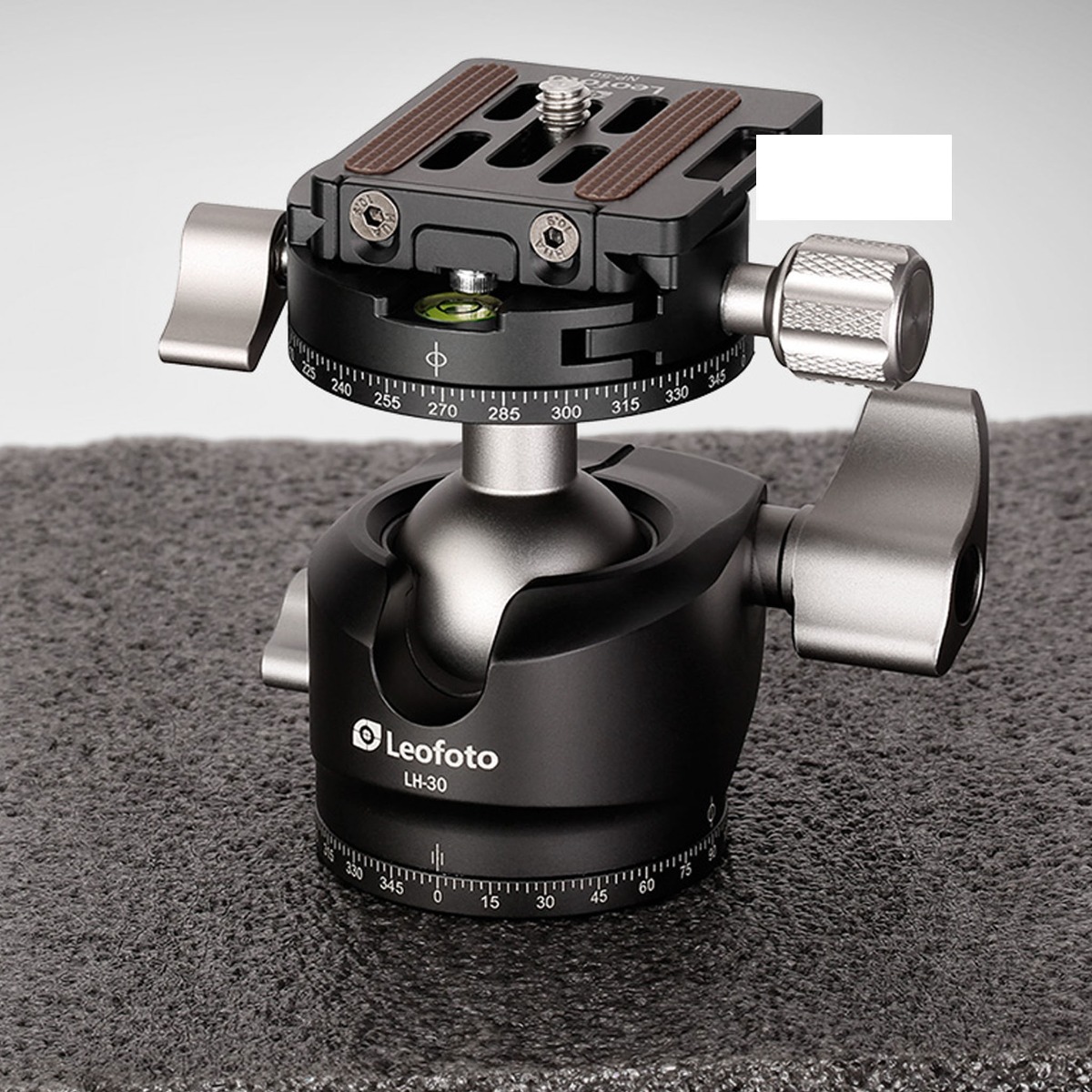Leofoto LH Series LH-30R 30mm Low Profile Ball Head with NP-50 Plate