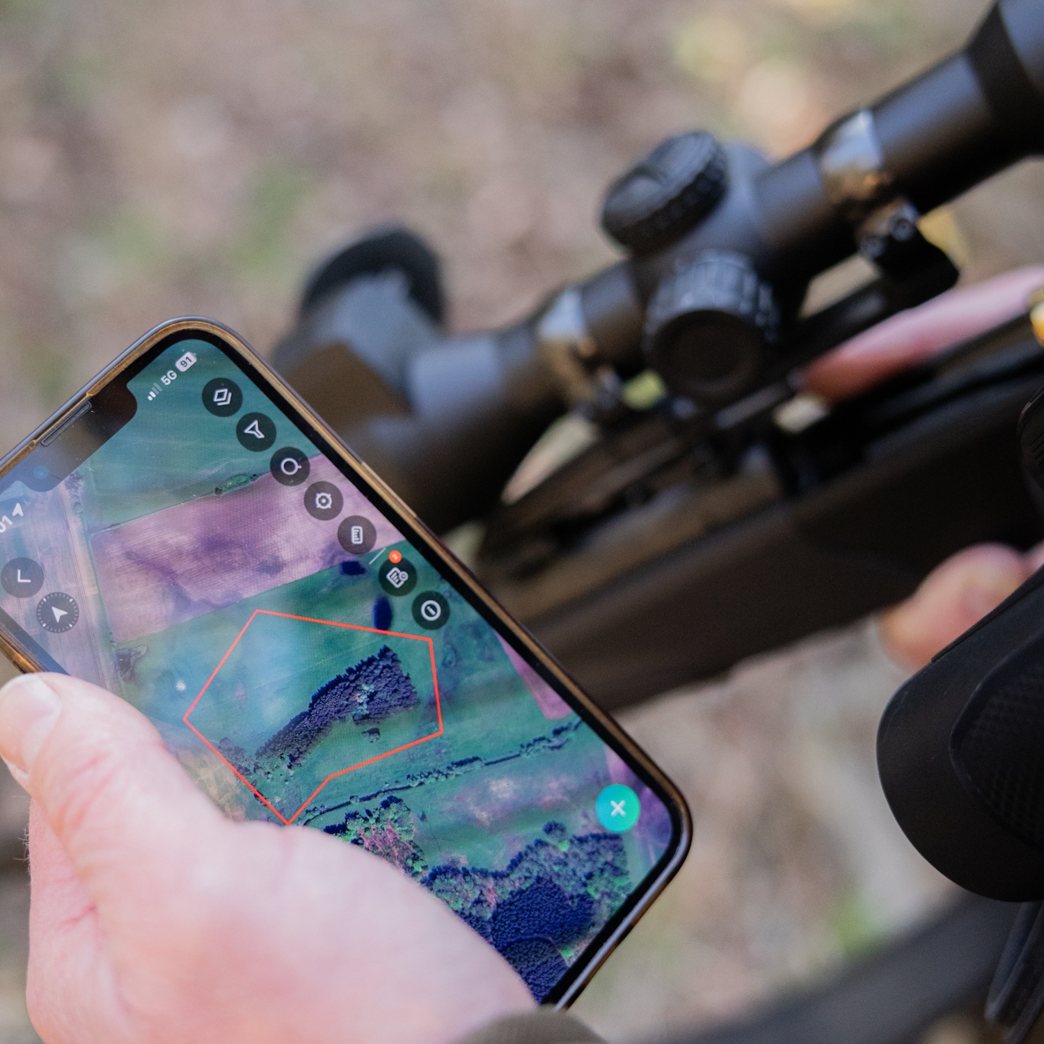 HIKMICRO Neos NE35L Thermal Rifle Scope with LRF and Ballistics Calculator