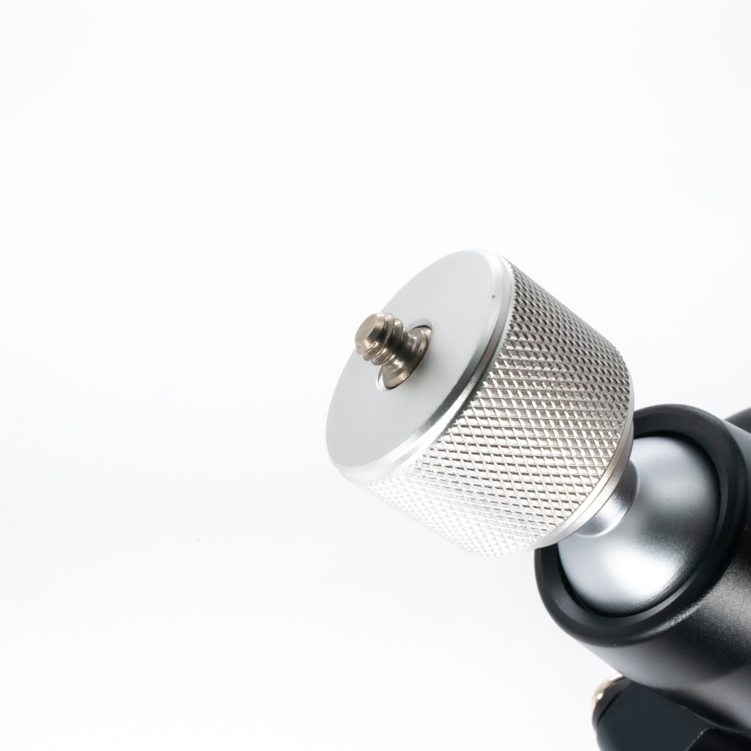 Pre-Owned Ulfhednar Mini Tripod with Ball Head - PO2581