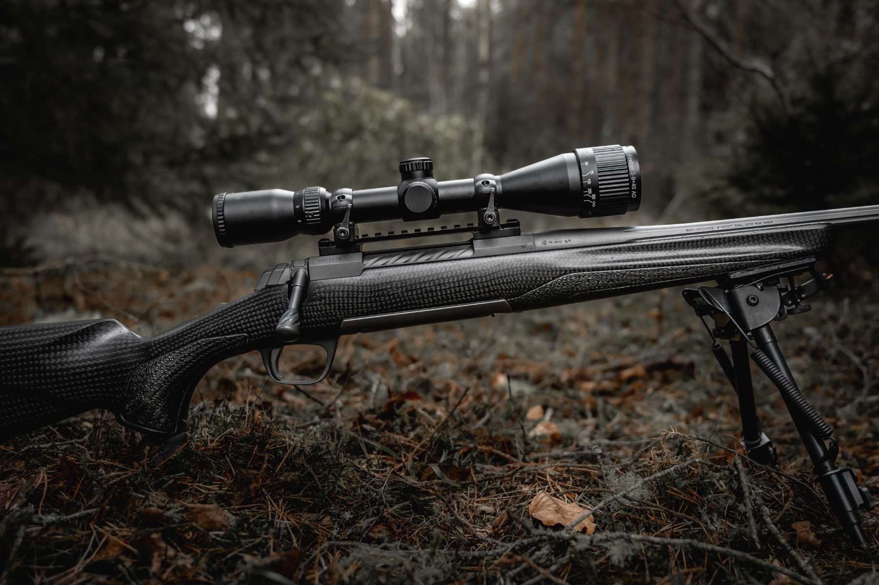 WIN A: WULF Fireball 2-7x32 SFP Adjustable Objective 5 Yards Minimum Half Mil-Dot Reticle 0.1 MRAD Clicks Rifle Scope + Dovetail Mounts