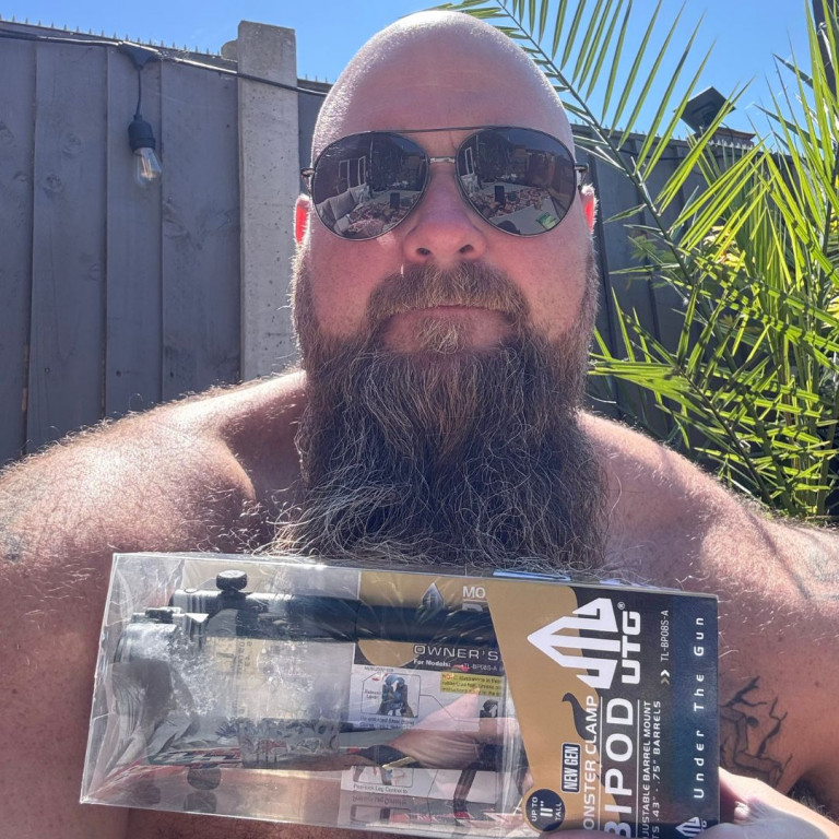 WIN A: Leapers UTG 8.7" - 10.2" Centre Height Clamp on Bipod