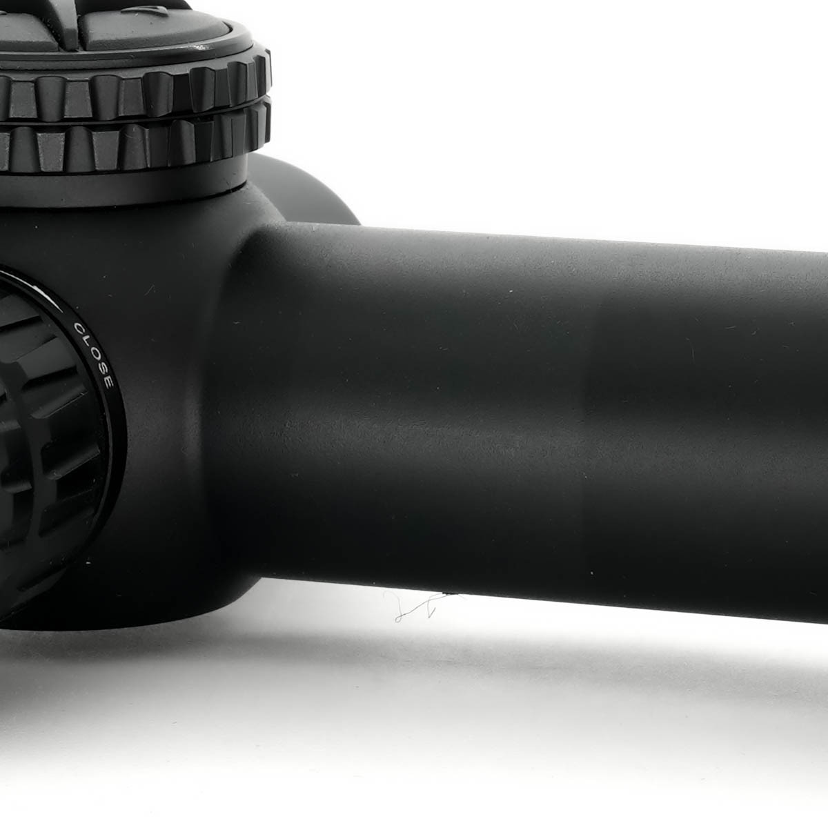 SOG Returned HIKMICRO Alpex 4K LITE LRF A40EL Digital Day and Night Vision Rifle Scope - 40mm 3840x2160px UHD - SOG25027