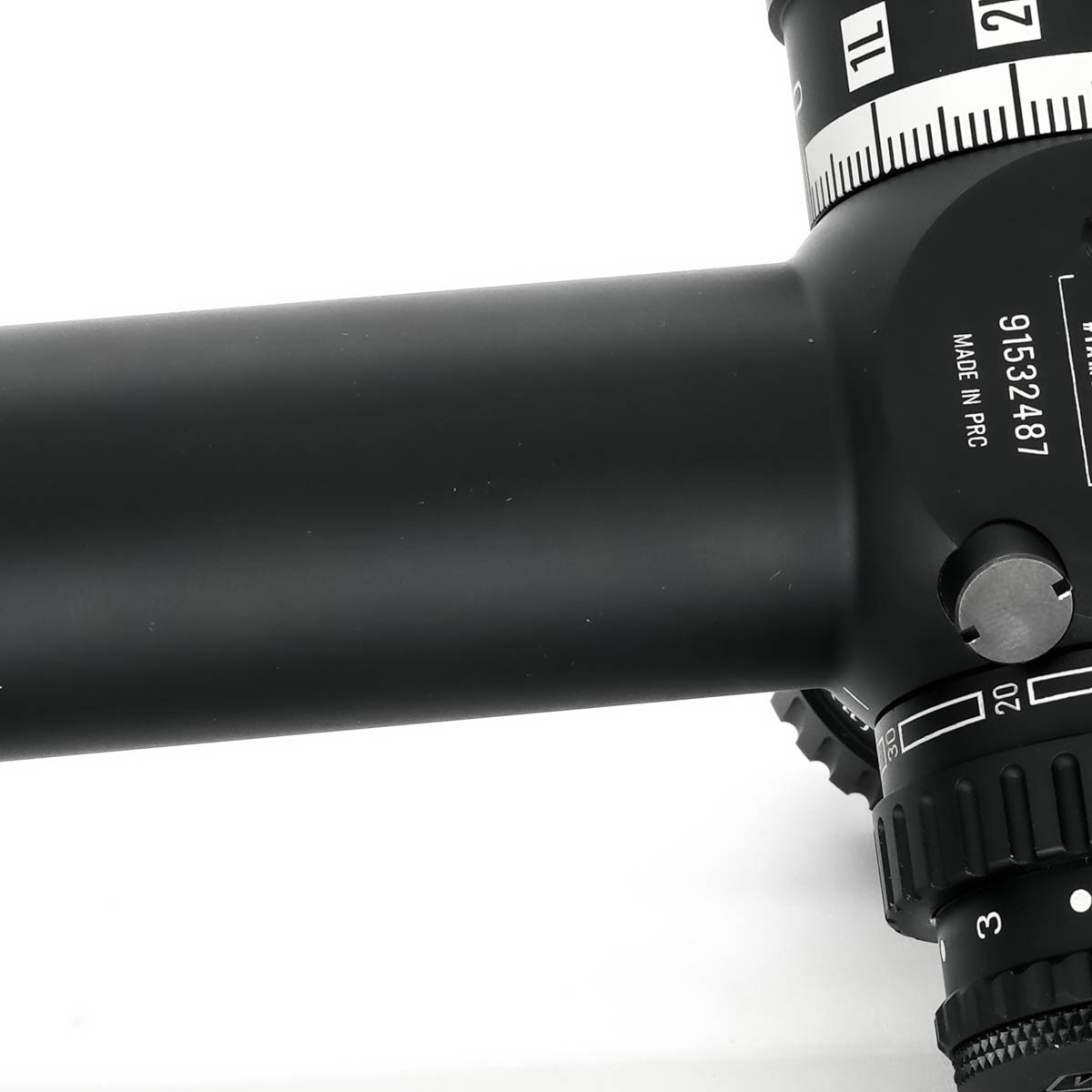 SOG Returned WULF Defender 30 5-25x50 ED SFP IR W-MIL4 0.1MRAD 30mm Rifle Scope - SOG25098
