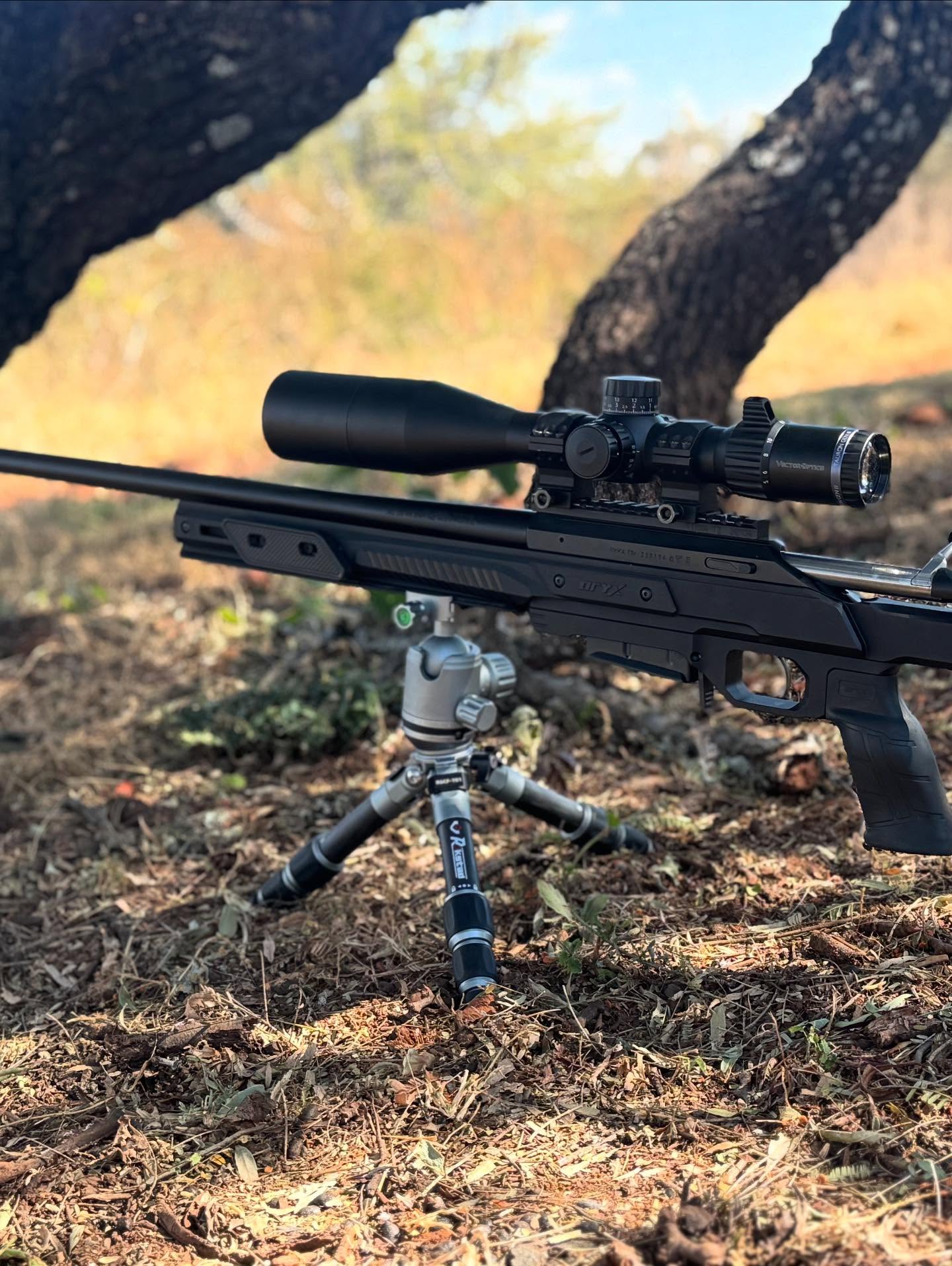 Ex-Demo Vector Optics Tauron 5-40x56 ED FFP IR VTA-8 1/10MIL 34mm Rifle Scope - EXD807