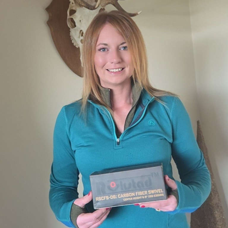 WIN A: Rokstad 6-9 inch Swivel Bipod for Q/D Swivel with Lever Lock and Carbon Fibre Legs