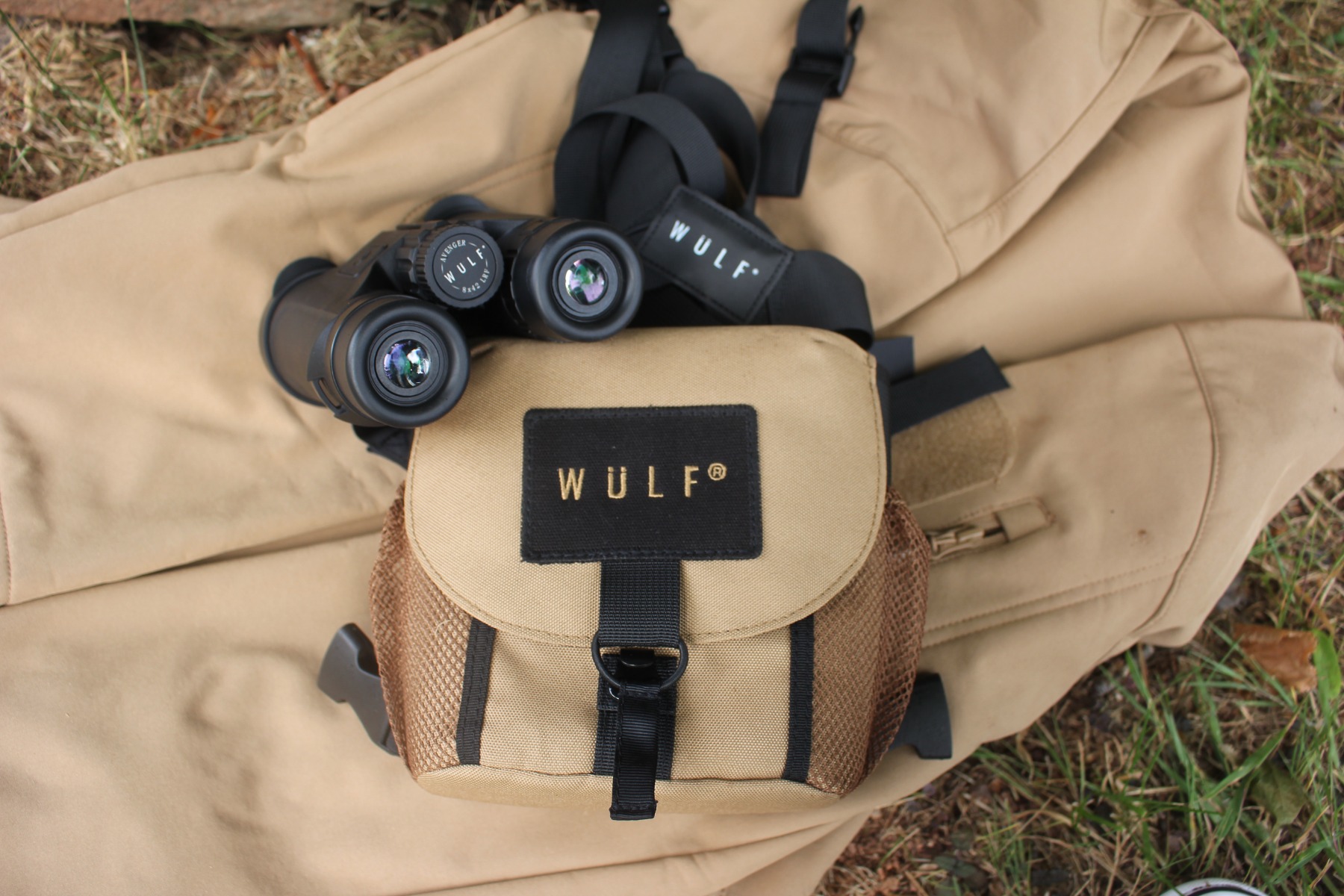 WULF Avenger 8x42 1200m Laser Rangefinding Binocular