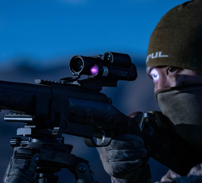 DNT ZULUS HD Scope in use