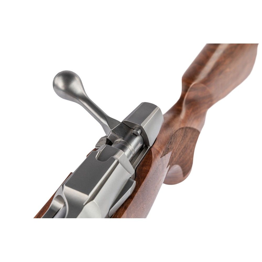 Sako 90 Hunter Wood Stainless Rifle - .270 in Walnut